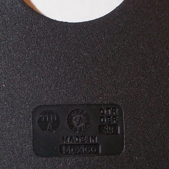 OtterBox iPhone 8 Plus Black Case - Picture 5 of 5